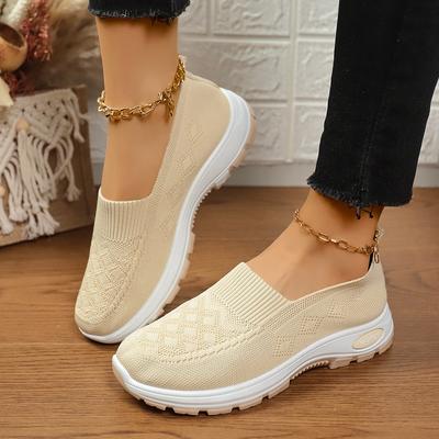 Shoes Women's Versatile Summer New Fly-woven Breathable Non-smelly Feet Casual Shoes Soft-soled Sports Shoes Mesh Breathable