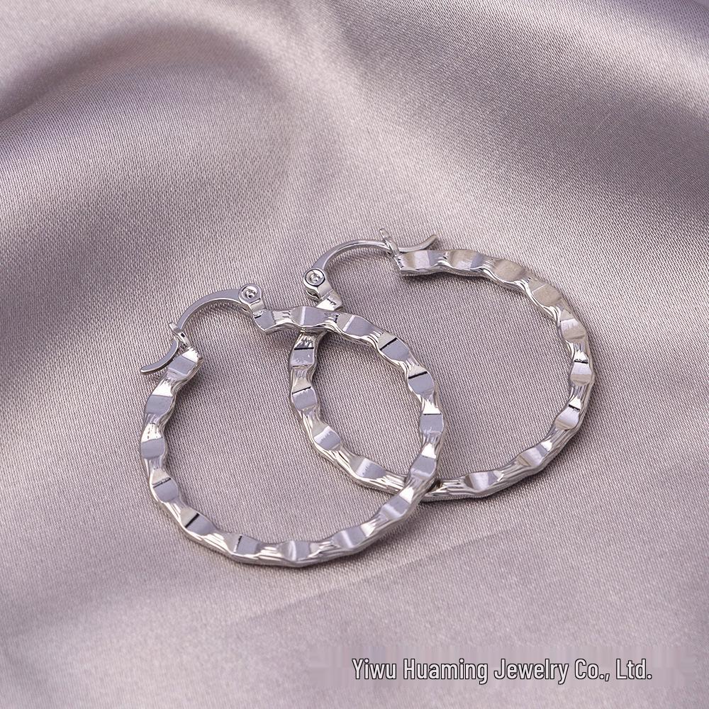 Vintage Hong Kong Style 925 Gold Earrings: Drop & Plain Hoop Designs for Women.