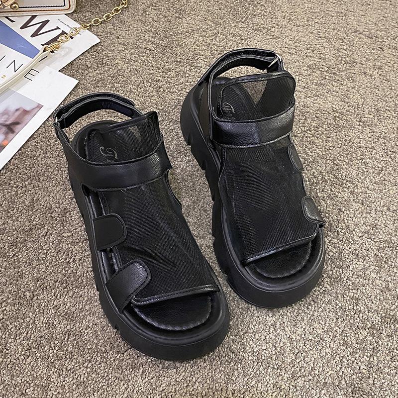 Sandały damskie na platformie z siateczki na lato nowe modne grube dno oddychające z siateczki płaskie