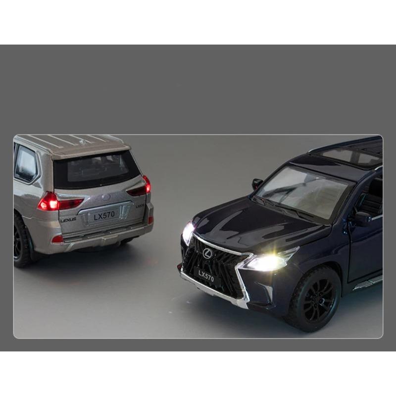 1/32 New Lexus LX570 Alloy Car Model Diecast Metal Toy Vehicles with Pull Back Sound Light 6 Open Doors for Kids Gift