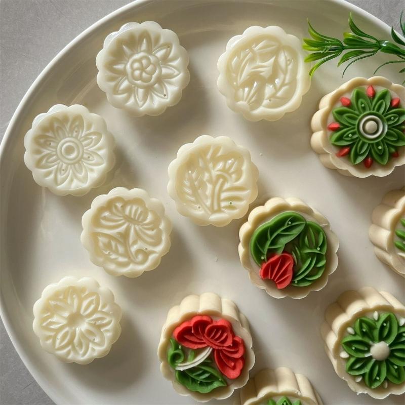 Ice Skin Pastries Mold Hand Pressed Mooncakes Mold Round Bean Pastes Cake Molds Plastic Dessert Mould for Cooking Lover