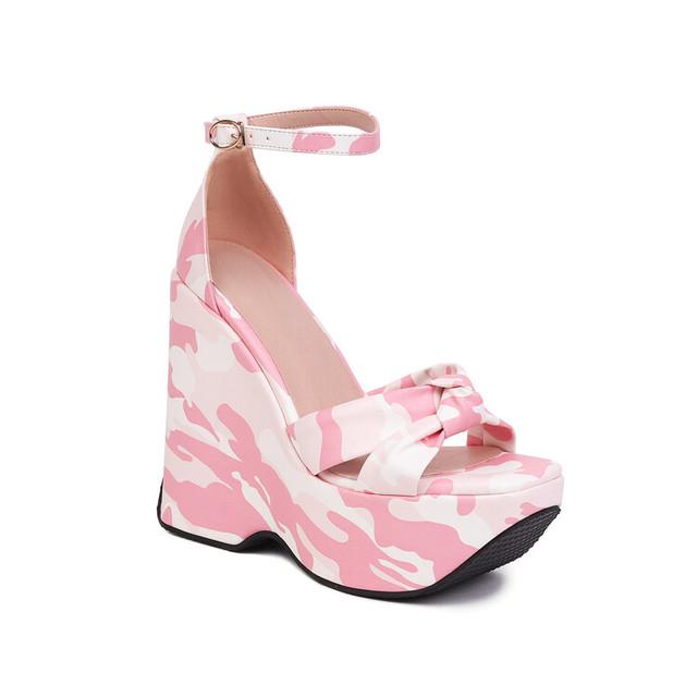 

Сандалии на платформе. Женские летние атласные повседневные летние туфли на высоком каблуке в стиле панк с открытым носком. 36