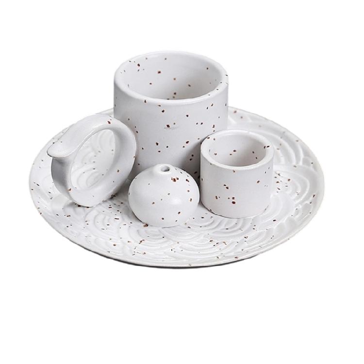 

Artistic Ceramic Incenses Tray Home Decoration Ceramic Incenses Burners Holders with Handle for Desk Bedroom Office