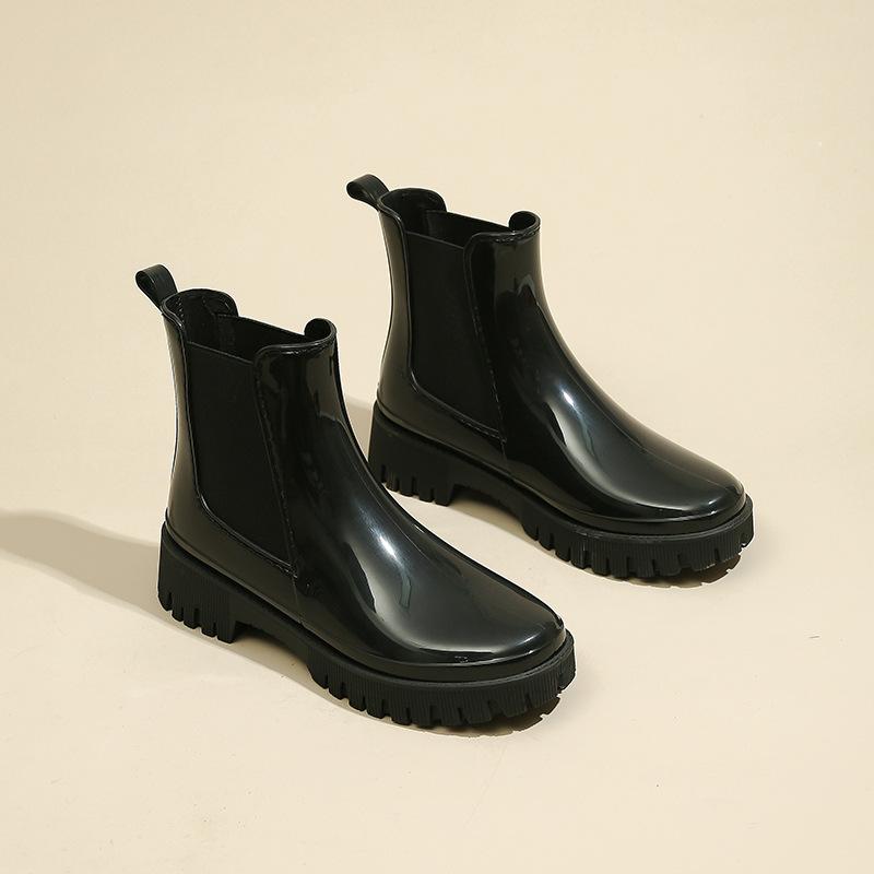 Rain Shoes Women's New Waterproof and Non-slip Water Shoes Thickened Wear-resistant Rain Boots Medium Tube Fashion Boots Rubber Shoes