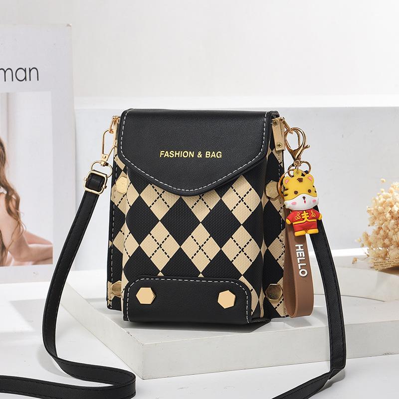 Bags for Women 2025 Spring and Summer New Mobile Phone Bag Shoulder Crossbody Fashionable Simple Versatile Mini Bag