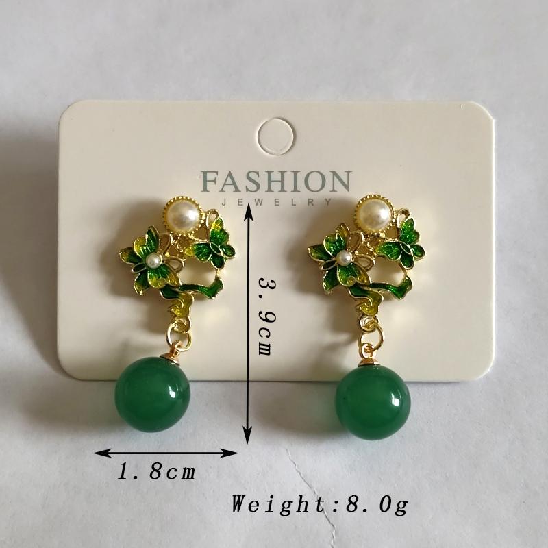 

Green Acrylic Bead Dangle Earrings for Women Vintage Elegant Carve Enamel Oil Flower Drop Earrings Party Temperament Zircon