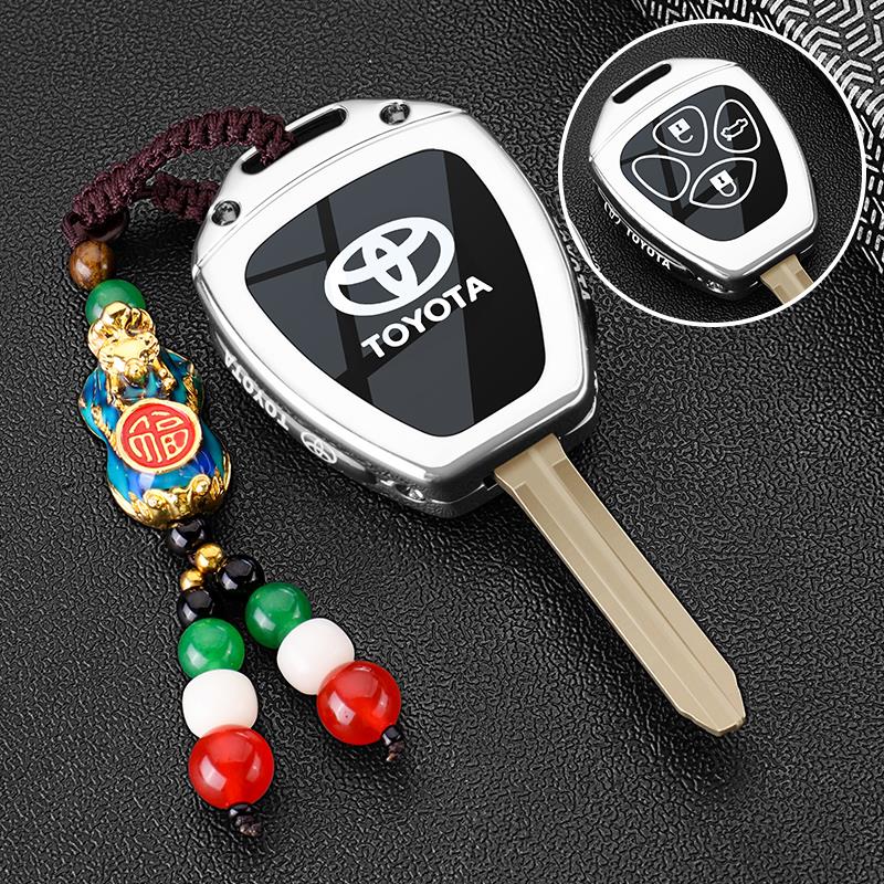 Suitable for the old Toyota straight key case Corolla Rav4 Camry Crown Ruizhi Prado car buckle shell men