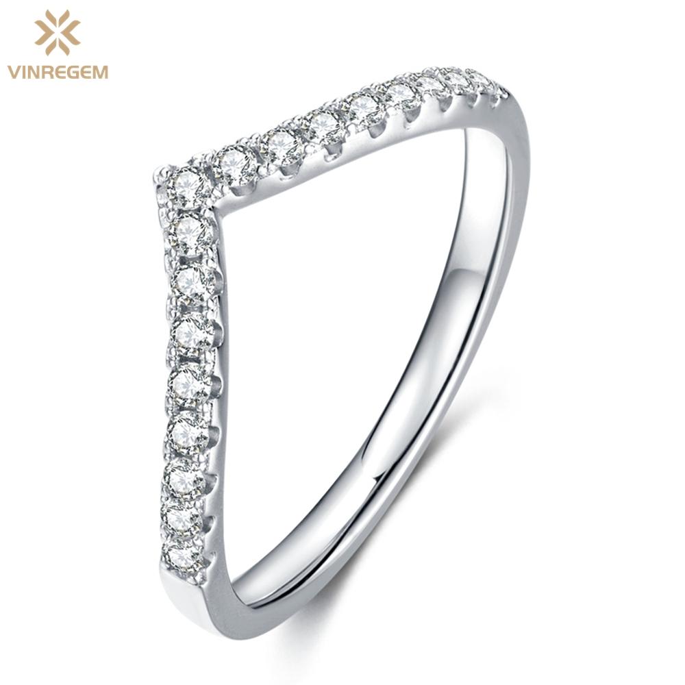 

Vinregem, 100% стерлинговое серебро 925 пробы, пройденное тестирование, с бриллиантом VVS1, V-образная форма, настоящий муассанит, цвет D, кольцо с драгоценным камнем для женщин, ювелирные изделия US 4.5 - 0.33 CT белый