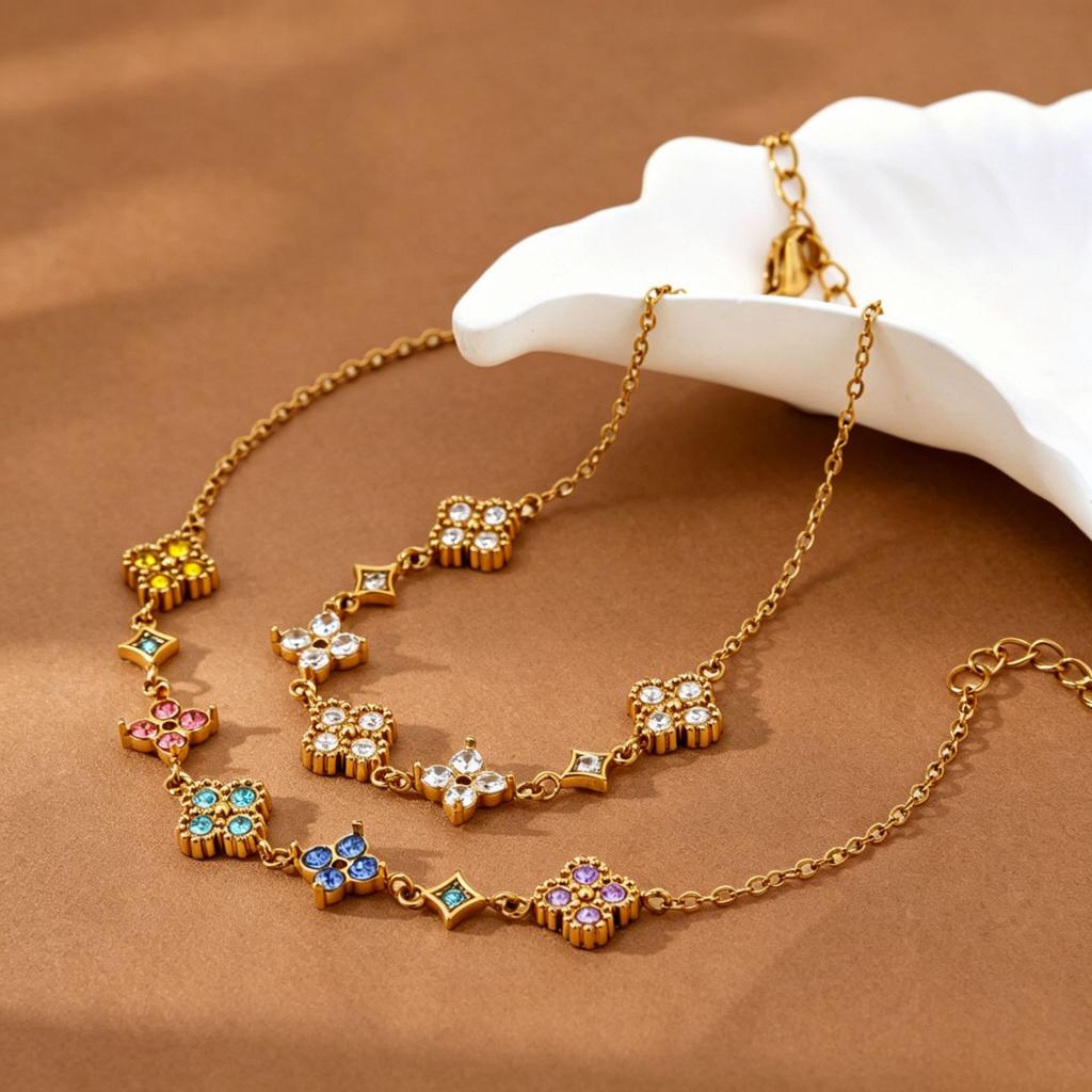 Novirassine Aesthetic Y2K Luxury Non Tarnish Waterproof PVD Gold Stainless Steel Four Leaf Clover Flower Link Bracelet for Women