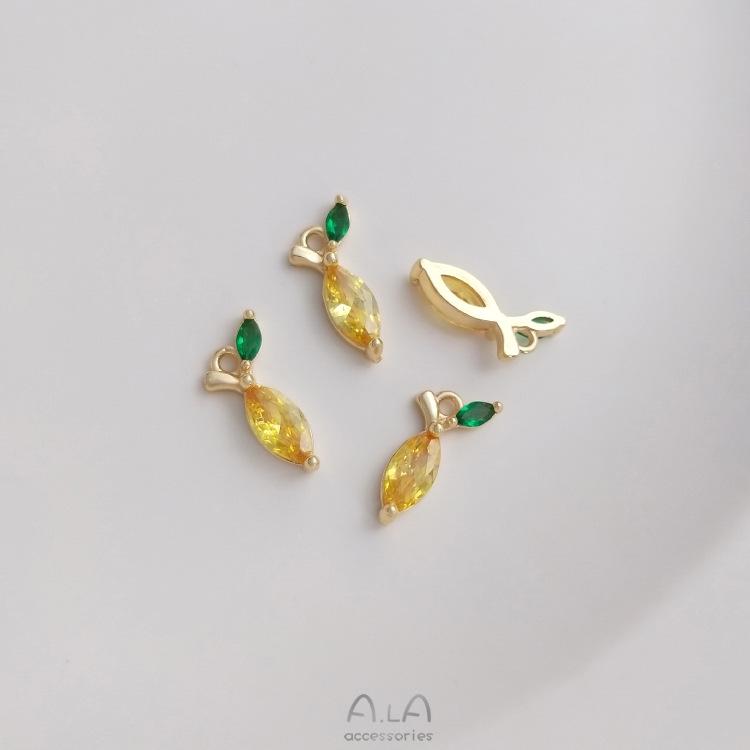 

Подвеска-шарм из золота 14 карат с фианитами в виде фруктов - Вишня, Ананас, Виноград, Манго