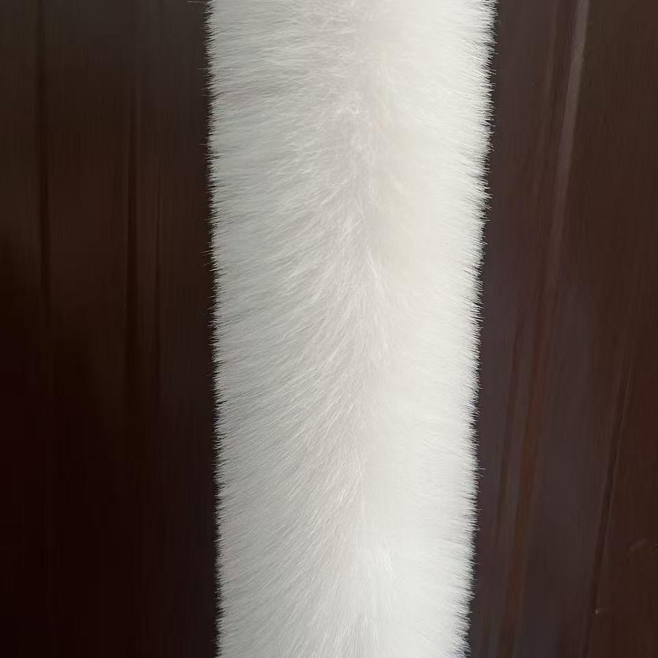 

8cm Faux Rex Rabbit Fur Strips for Tang Suits, Fur Shoes, Hats, Down Jackets, and Cheongsam Accessories