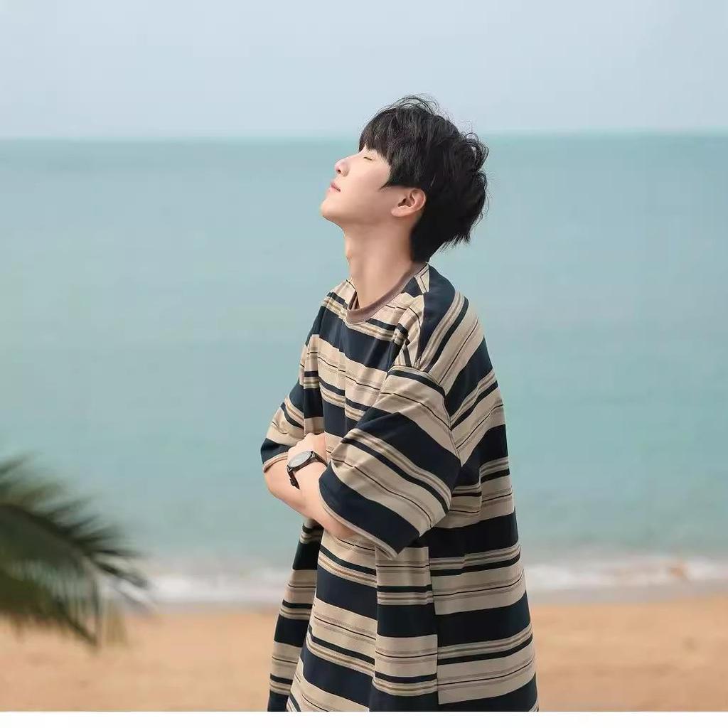 Men's Summer Korean Style Short-Sleeve T-Shirt - Trendy, Simple, Loose-Fit Hong Kong Casual Top