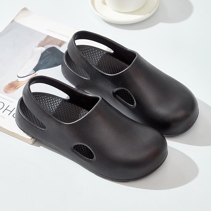 Fashionable Women's Closed-Toe Nurse Sandals - Non-Slip, Cute, Thick Sole for Summer Beach Wear