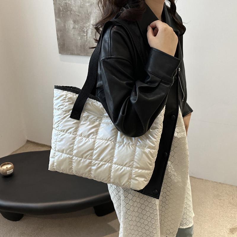 Ladies Tote Handbags Large Capacity Cotton Padded Shopping Bag Rhombus Portable Handbag Quilted Solid For Leisure Travel