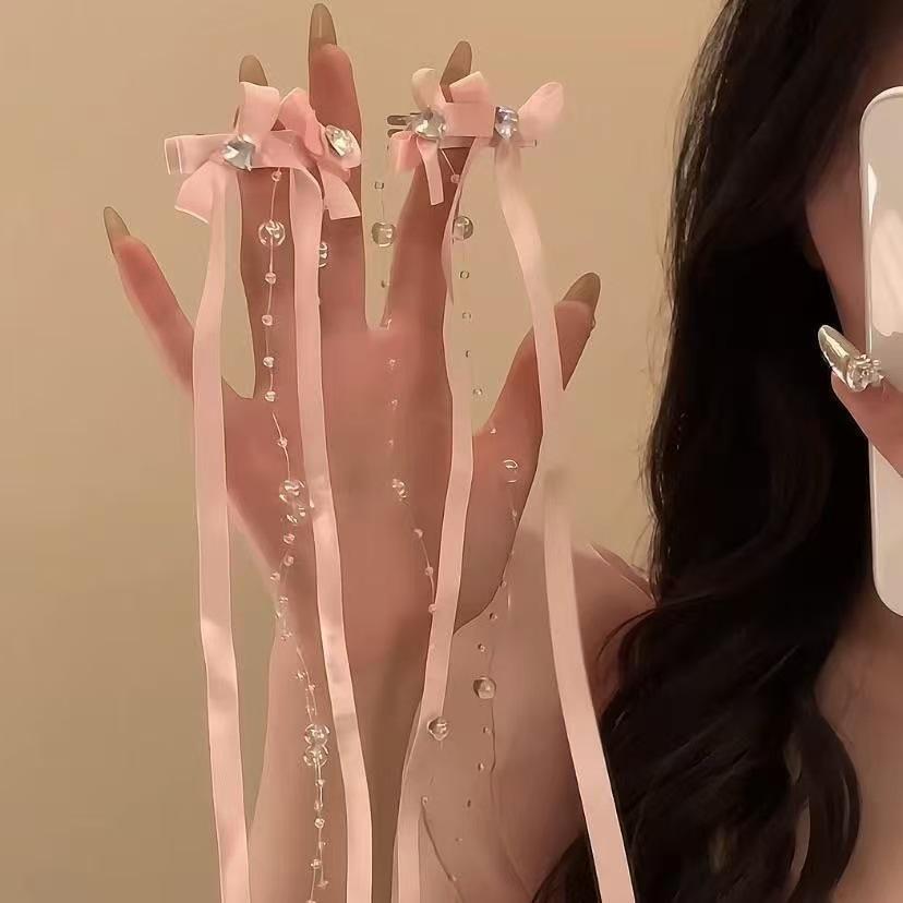 Fermaglio per Capelli con Nappa e Fiocco in Perline e Nastro Francese per Bambine – Doppia Pinza Intrecciata Stile Balletto