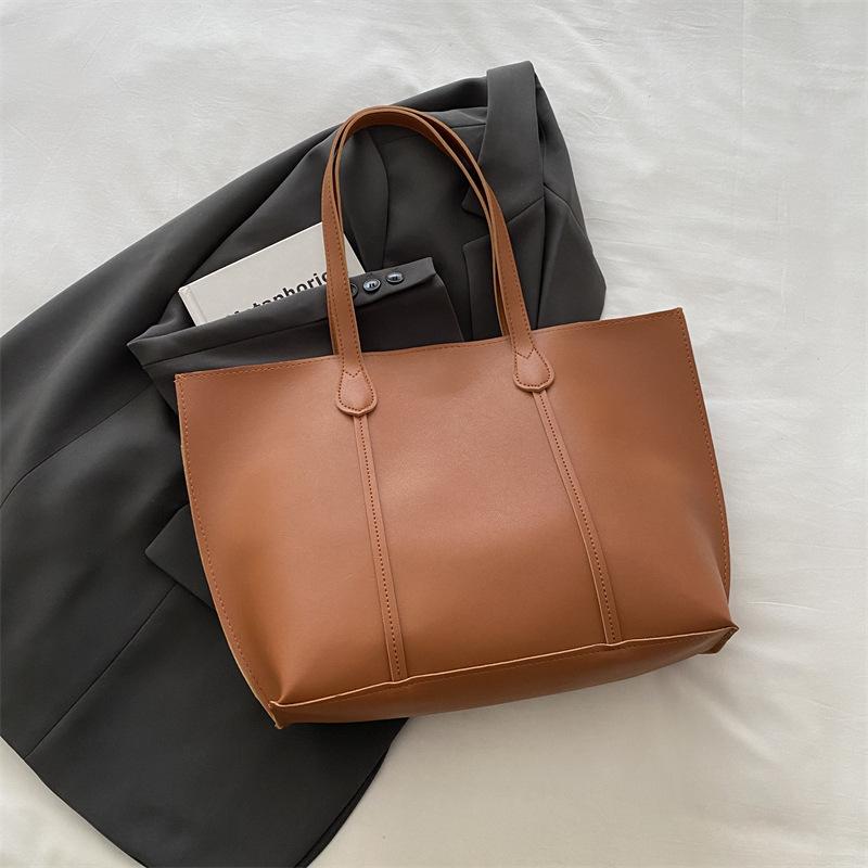 Large-capacity Bag - Stylish Retro Commuter Tote Bag - Simple Single-shoulder Bag