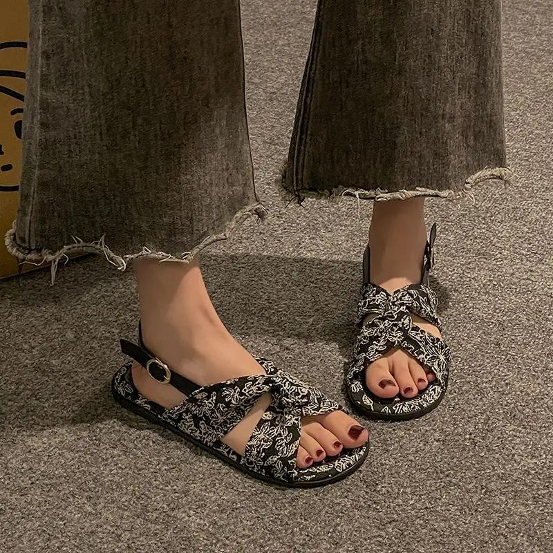 Fashion Buckles Flat Rubber Sandals for Women New Breathable Fashion Footwear Summer 2025 Comfortable High Quality On Offer Woman Shoes