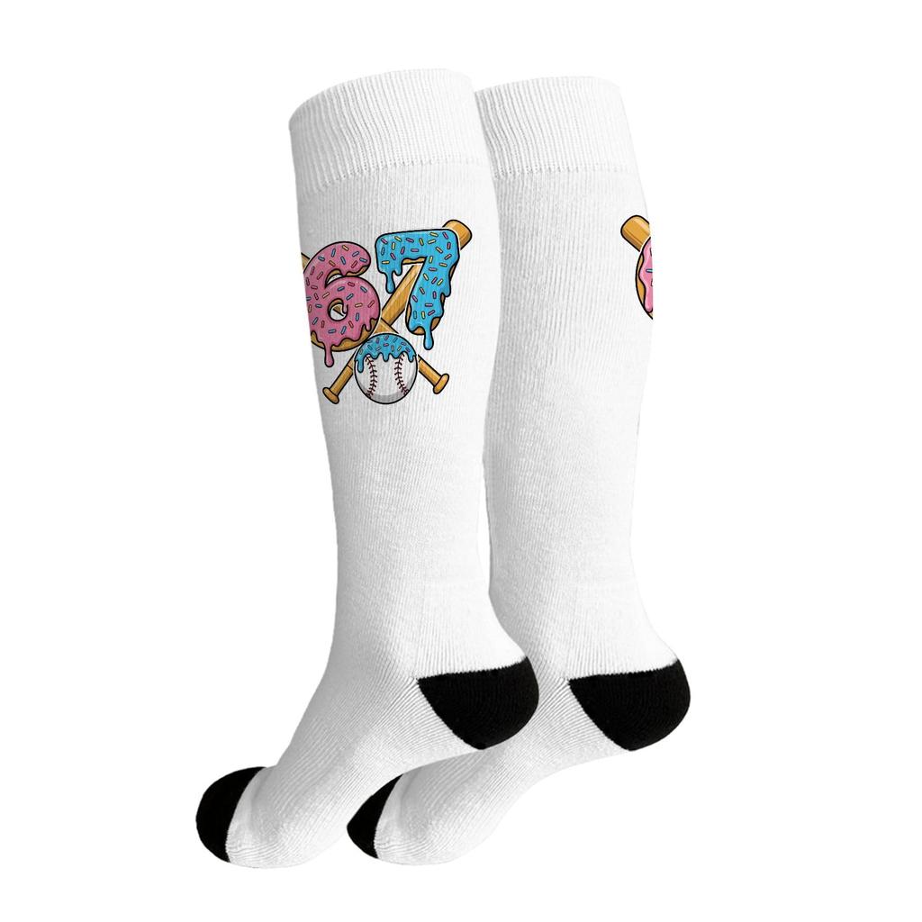 Modische, warme und interessante Socken mit sechs oder sieben Designs für Oma