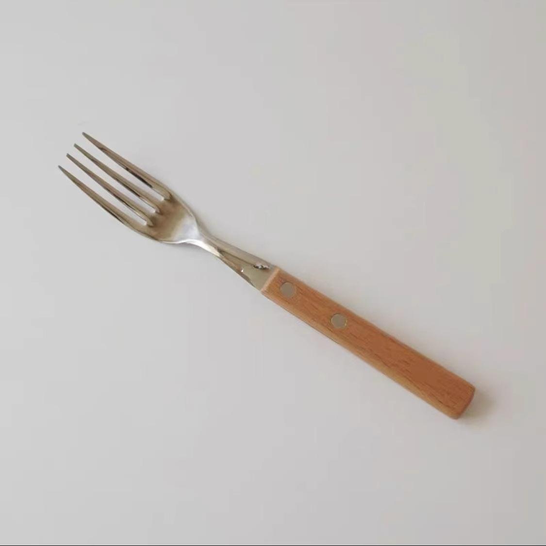 

Милая керамическая тарелка Тарелка для завтрака Разделенная Тарелка для похудения Салатная тарелка для порционного питания Блюдо на одного Кофе