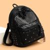 Rucsac Decorat cu Nituri Rucsac la Modă Stil Punk pentru Femei Utilizare Zilnică Casual Rucsac Ușor Detaliu cu Șuruburi pentru Naveta Zilnică Școală și Călătorii