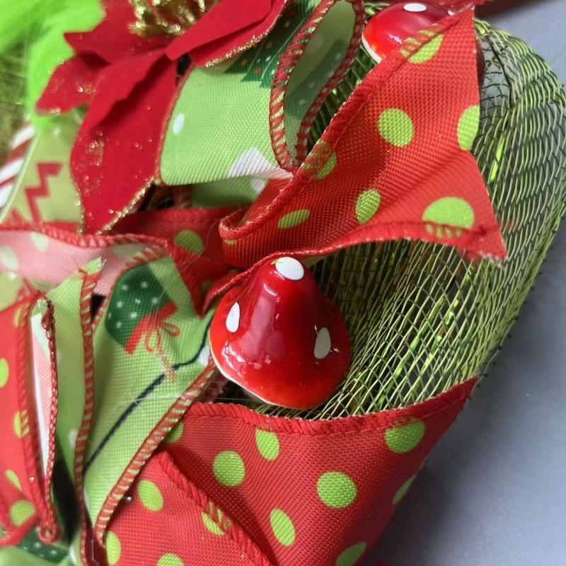 Christmas Thief Wreath for Front Door Green Elf Legs Christmas Wreath Hanging Welcome Sign Home Decoration Indoor Outdoor