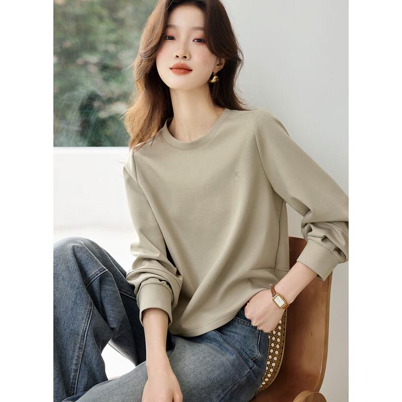 La Chapelle Women's Petite Relaxed Short Round Neck Sweatshirt