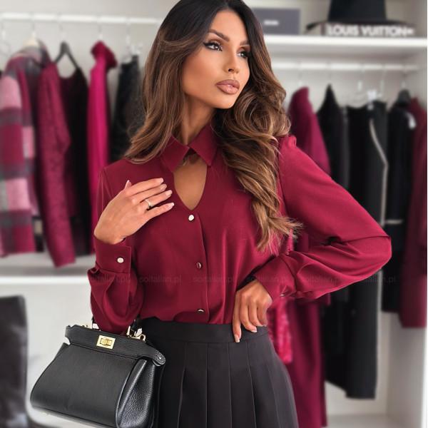 Jednobarevná dámská košile s dlouhým rukávem a výstřihem