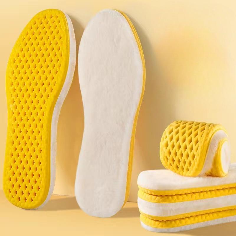 1Pair Thicken Thermal Shoes Pads for Women Men Winter Warm Plush Insoles Self Heated Sports Inserts Shock-absorbing Padding