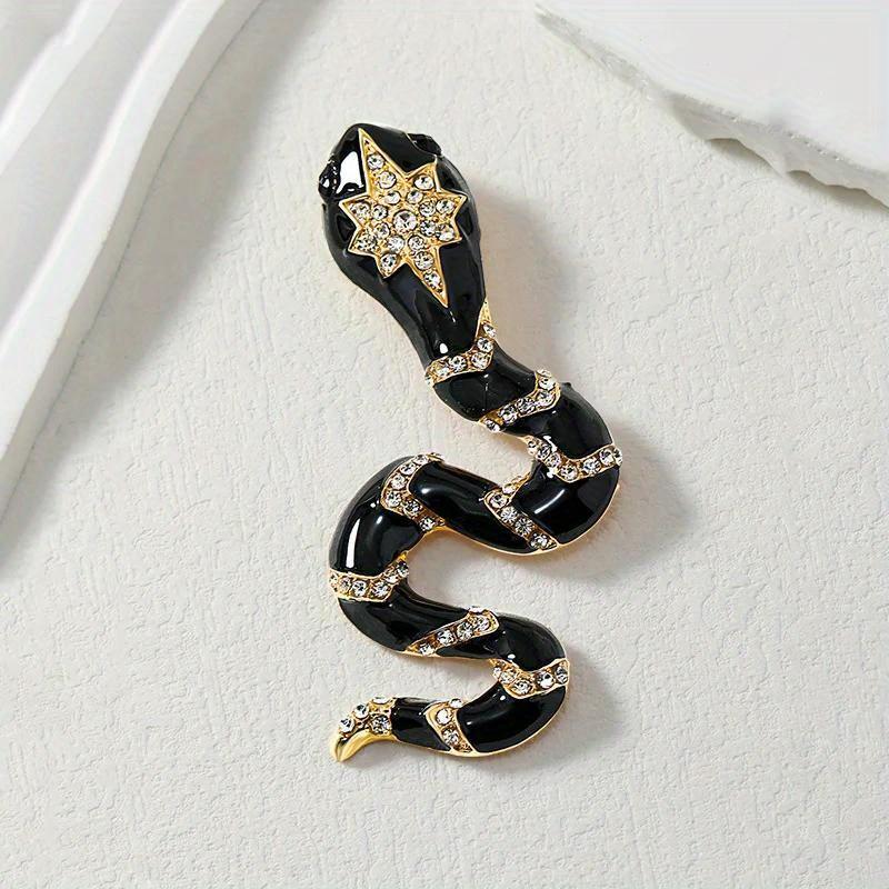 SKEDS Women Men Fashion Exquisite Colorful Rhinestone Snake Brooch Pin Elegant Lady Crystal Shining Animal Badges Corsages