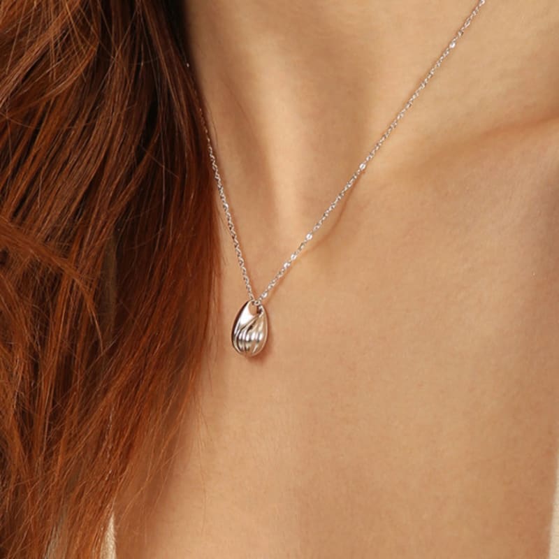 HUOBUNDLE jenseits der Halskette