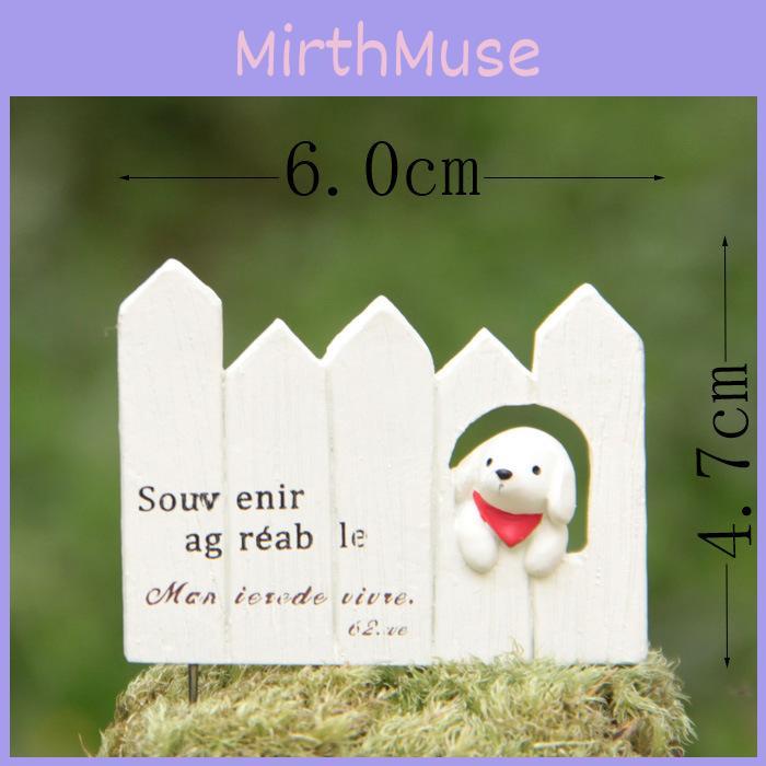 Garden Micro Resin Ornaments With Cartoon Dog Fence For Gift And Party Decor