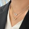 Collana Fibbia a Ferro di Cavallo Edizione Premium Catena Intrecciata Semi-Diamantata Fibbia a U Spessa Catena Clavicolare Completamente Diamantata Placcata Oro 18k Regalo Moda