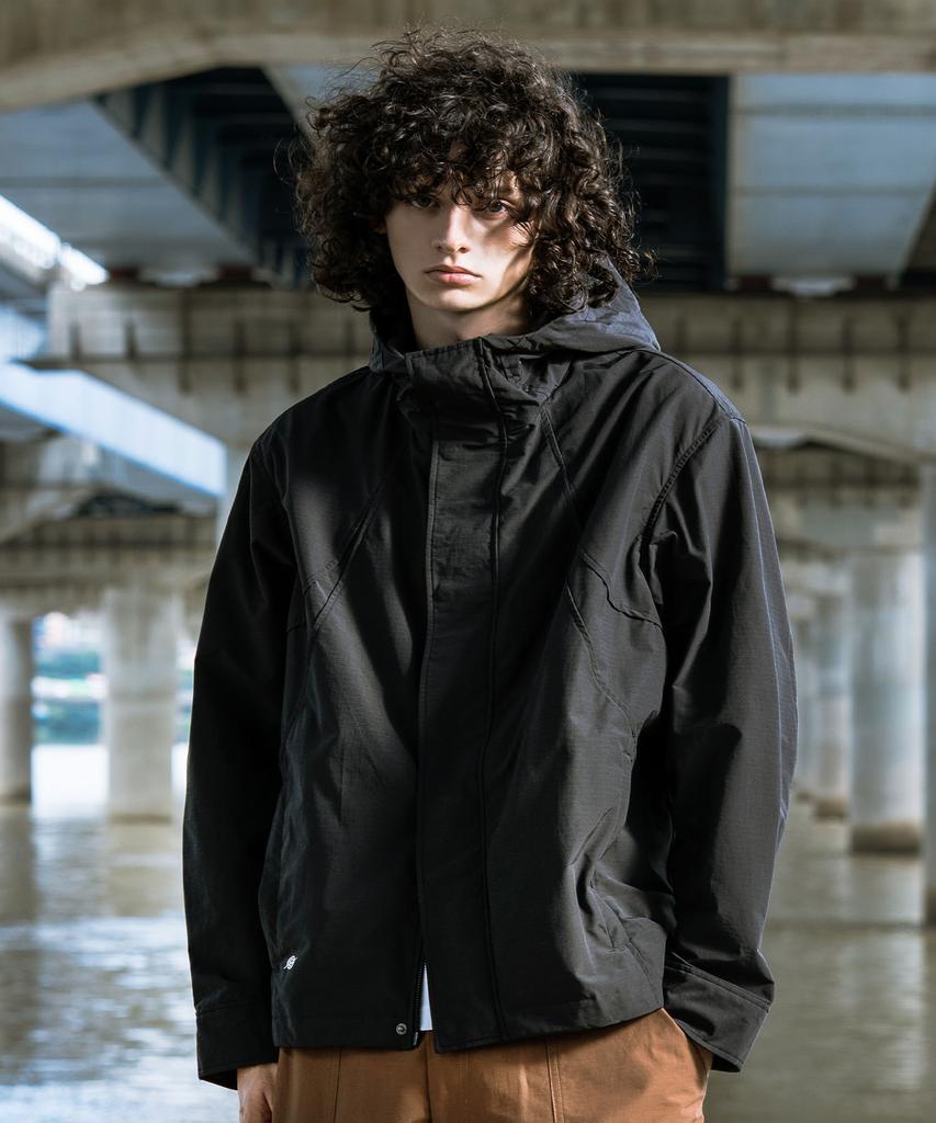 Kalapatthar Nylon Rib Flash Line Jacket - Black