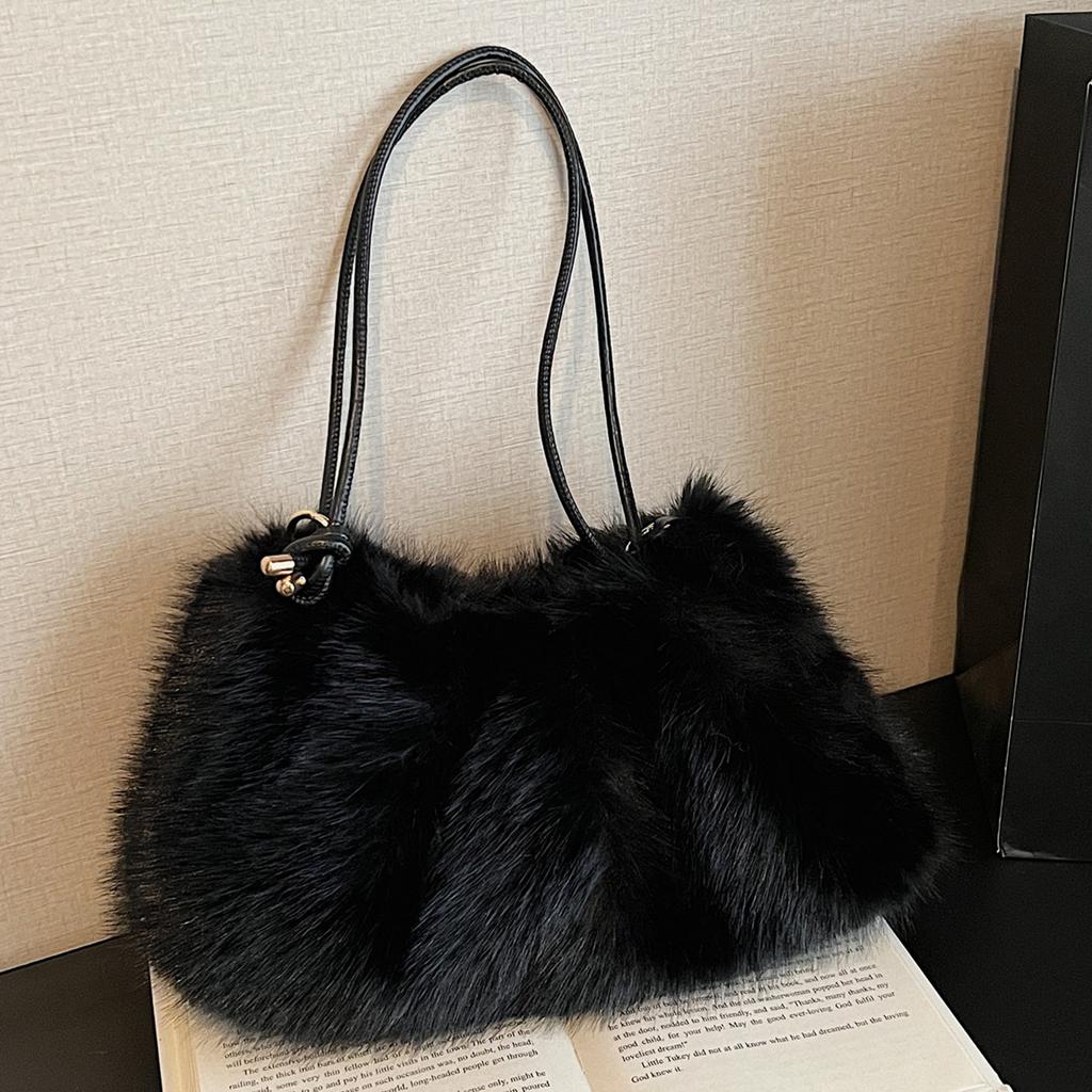 Women's Large Capacity Shoulder Bag Solid Color Plush Imitation Fur Handbag For Autumn And Winter Fashion