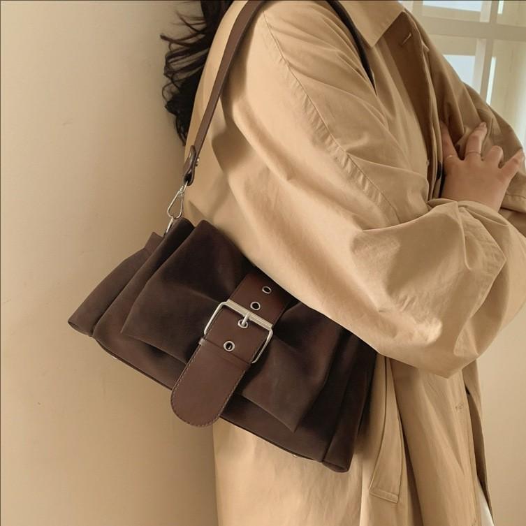 Urban Minimalist Pu Leather Crossbody Bag With Magnetic Closure For Daily Use