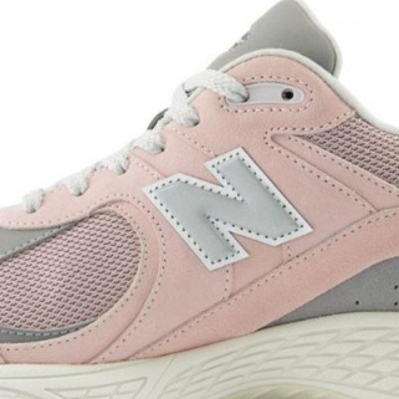 New Balance 2002r Orbi Pink