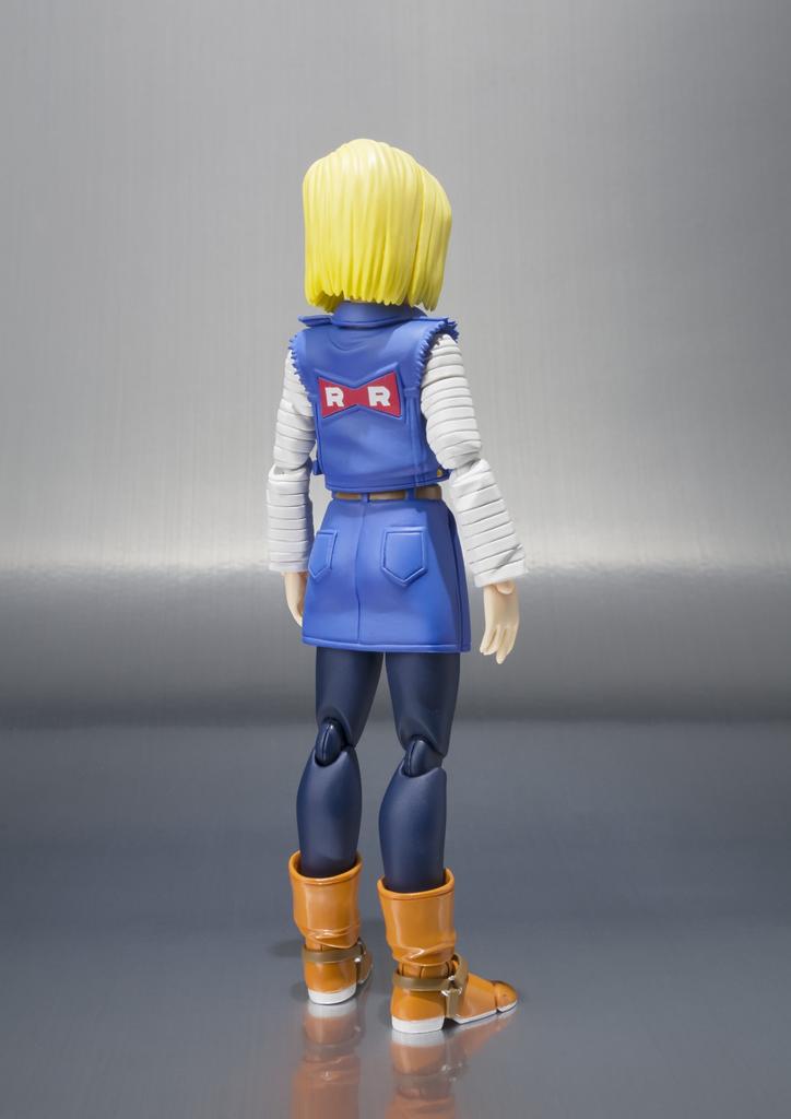 DRAGON BALL Z Android 18 Figure S.H.Figuarts