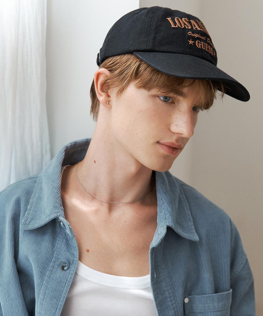 GUESS 2-Color Washed Denim Cap Op3A5581