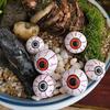 6Pcs Halloween Eyeball Ornaments Resin Realistic Eyeballs Spooky Eyeball Decorations for Potted Plants DIY Craft Horror Themed Party Decoration