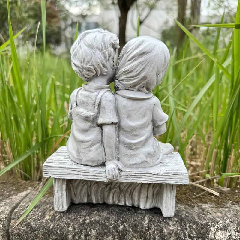 Romantic Couple Statue High-Quality Garden Outdoor Decoration Crafts Valentine's Day Gifts Wedding Anniversary Decoration