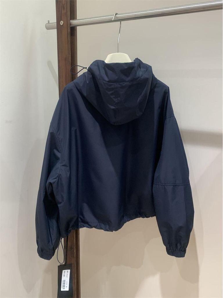 Stylish European Slimming Long Sleeve Hooded Windbreaker - 2025 Spring Fashion Jacket