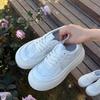 Dicke Sohle großer Kopf 22 neue Frühjahrs- und Sommerschuhe lässige Sports-Board-Schuhe