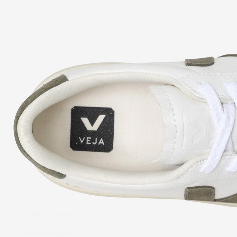 Veja Wide Fit Unisex Leather Sneakers Svju243cp05 347