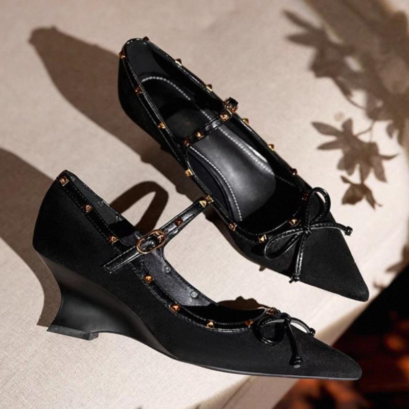 

Studded One Strap Shaped Heel Single Shoes Women s Fashion Pointed Toe Shallow Suede Bow Non-Slip Mid-heel Shoes 35