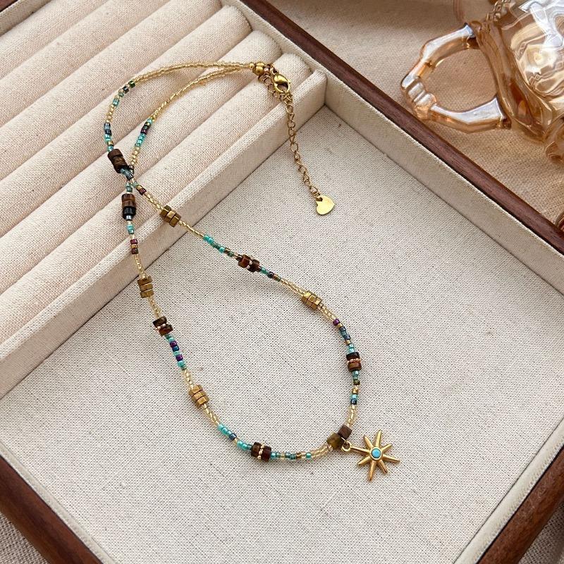 Titanium Steel Octagonal Star Natural Stone Dopamine Colored Bead Necklace, A Unique Collar Chain for The Petite.