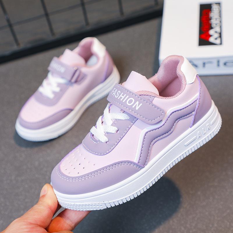 Kinder Sportschuhe Frühling und Herbst Neue Mädchenschuhe für ältere Kinder Weiche Sohle Rutschfest Schüler Vielseitige Freizeitsneaker