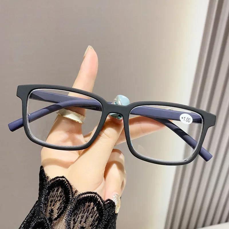 Women's Stylish Reading Glasses Unisex Blue Light Blocking Presbyopia Vintage Ultralight Square HD Lens Eyeglases for Ladies