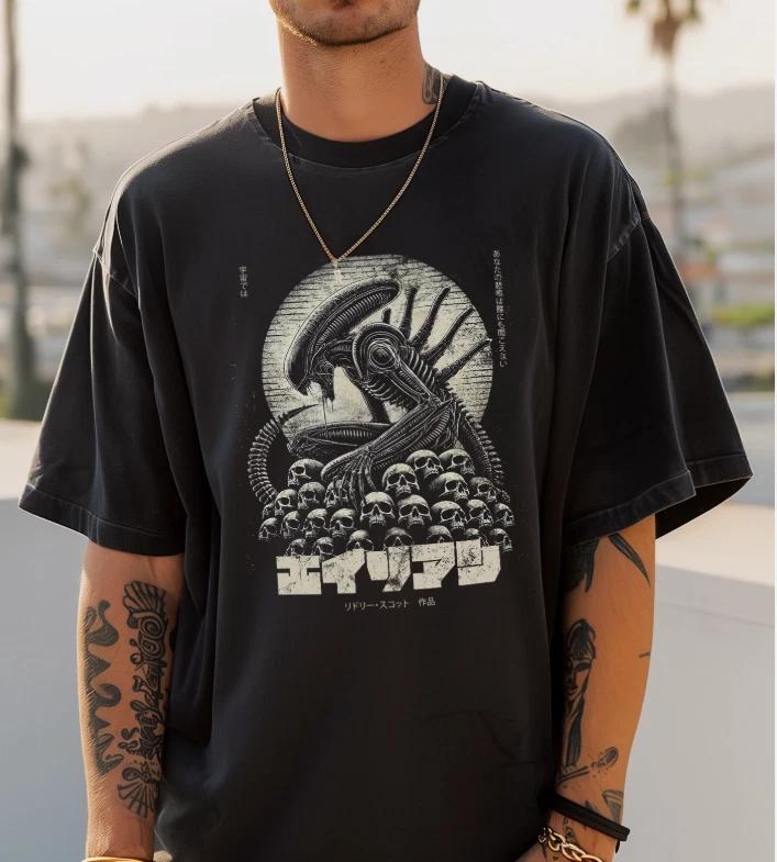 Vintage Alien TShirt, Retro Sci-Fi Japanese Graphic Tee, 1979 Horror Classic S