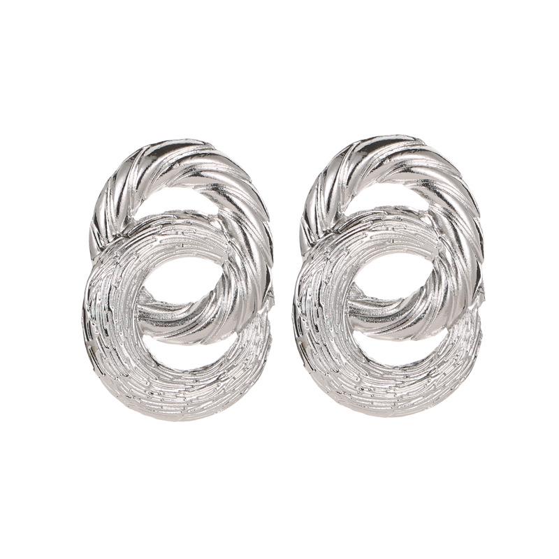Fashion Circle Twist Earrings Geometric 8 Word Pattern Earrings Personality Female Jewelry ADM