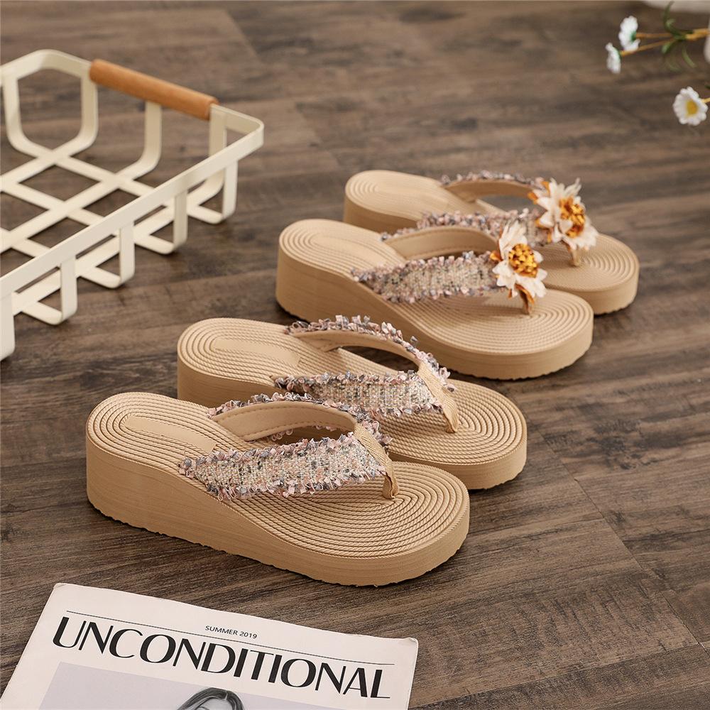 Bohemian Small Fragrant Style Imitation Grass Rope Woven Applique Flip-flops Xia Liang Slippers Women Wear Wedge Heels High Heels Beach Shoes